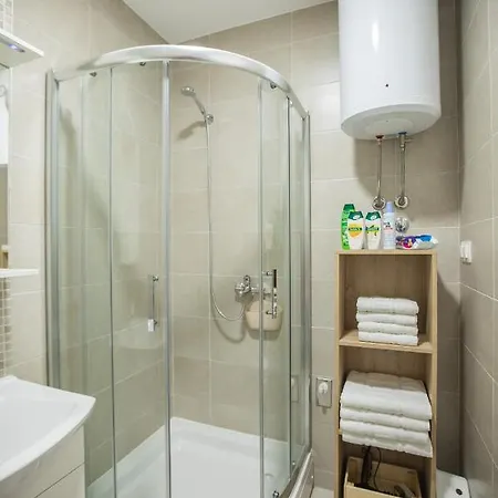 Jelena Ii Apartment *